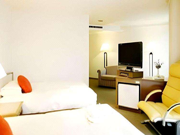 16020113/3.jpg